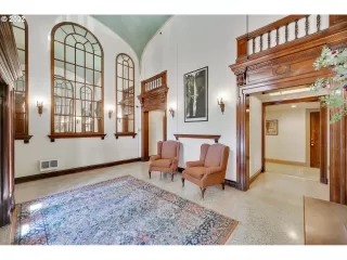 Photo #2: 22196630 Listing