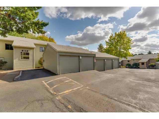 MLS: 22196654 Condo For Sale