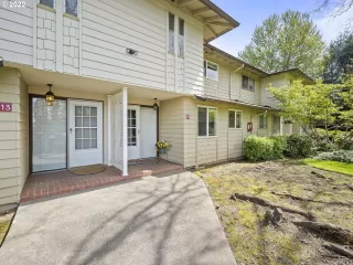 Photo #1: 22196801 Listing