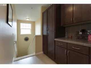 Photo #2: 22196821 Listing