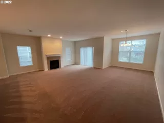 Photo #3: 22197824 Listing