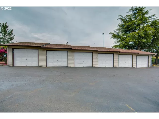 MLS: 22198349 Condo For Sale