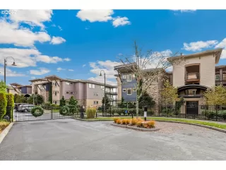 Photo #2: 22200486 Listing