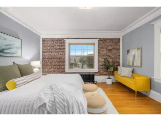 Photo #5: 22201270 Listing