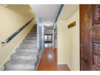 Photo #5: 222012828 Listing 