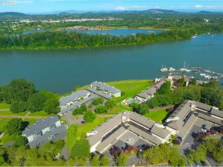 Photo #1: 22202625 Listing