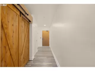 Photo #3: 22202762 Listing 