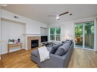 Photo #1: 22205858 Listing