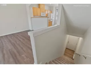 Photo #3: 22206702 Listing 