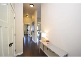 Photo #3: 22208085 Listing