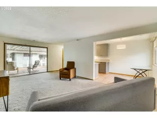 Photo #2: 22208150 Listing