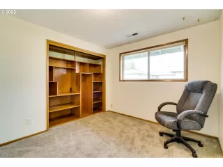 Photo #6: 22208150 Listing