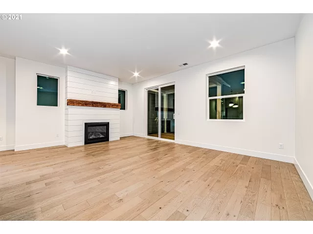 MLS: 22209165 Condo For Sale