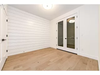 Photo #5: 22209165 Listing 