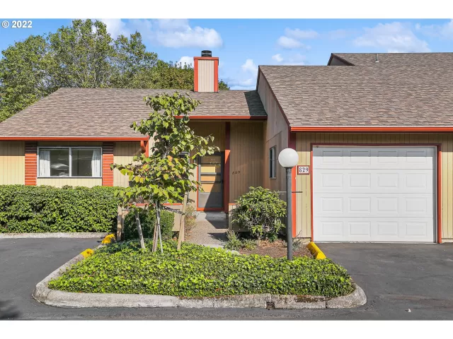 MLS: 22209564 Condo For Sale