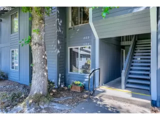 Photo #2: 22211129 Listing 