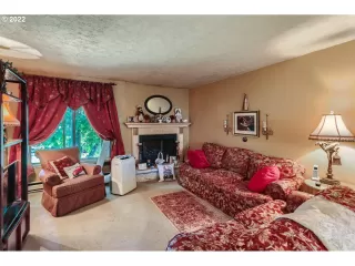 Photo #5: 22211129 Listing 