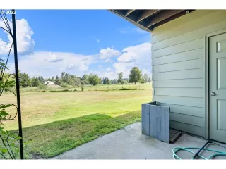 Photo #1: 22211404 Listing