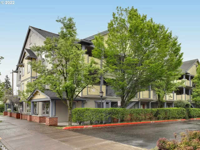 MLS: 22213557 Condo For Sale