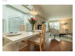 Photo #4: 22215107 Listing