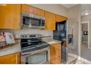 Photo #3: 22216697 Listing