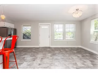 Photo #2: 22216742 Listing