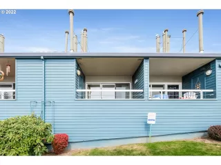 Photo #4: 22217711 Listing