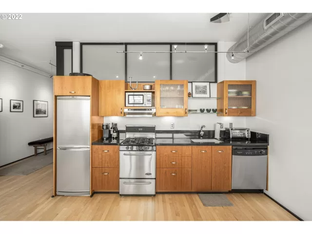 MLS: 22218586 Condo For Sale