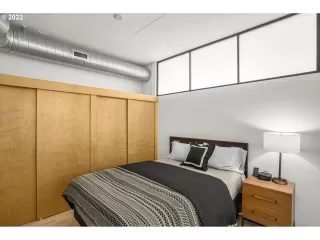 Photo #4: 22218586 Listing