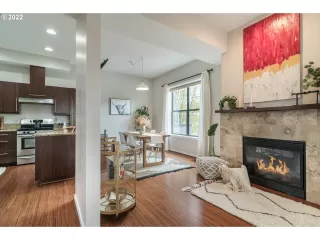 Photo #3: 22222001 Listing 