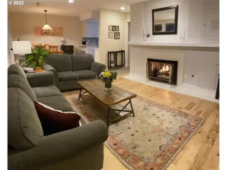 Photo #5: 22222551 Listing 