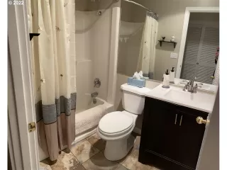 Photo #6: 22222551 Listing 