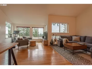 Photo #3: 22222895 Listing