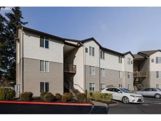 Photo #2: 22222939 Listing