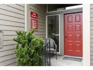 Photo #3: 22223994 Listing