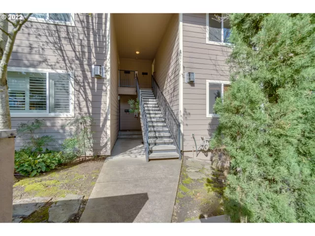 MLS: 22225313 Condo For Sale