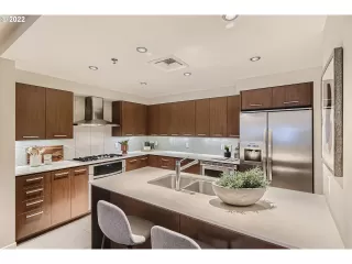 Photo #3: 22225928 Listing