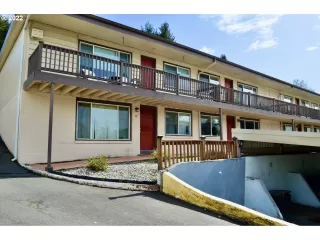 Photo #3: 22225981 Listing