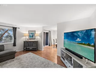 Photo #2: 22225994 Listing