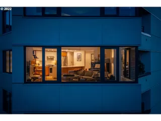 Photo #3: 22228185 Listing 