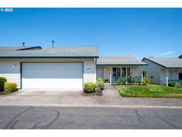 MLS: 22229300 Condo For Sale