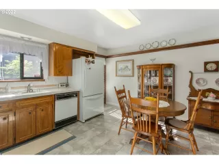 Photo #2: 22229611 Listing