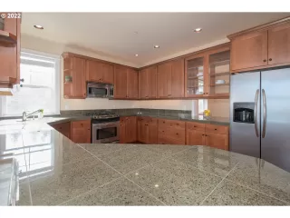 Photo #3: 22229747 Listing 