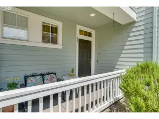 Photo #3: 22230062 Listing