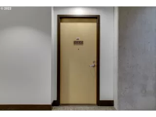 Photo #3: 22230684 Listing 