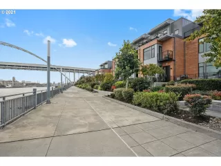 Photo #1: 22231956 Listing