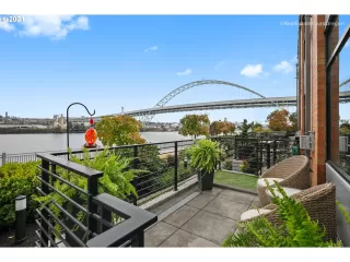 Photo #2: 22231956 Listing