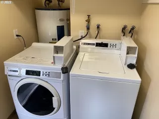 Photo #2: 22232595 Listing