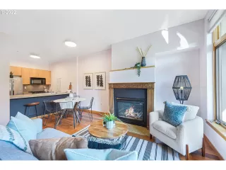 Photo #2: 22232776 Listing 