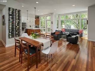 Photo #1: 22232779 Listing